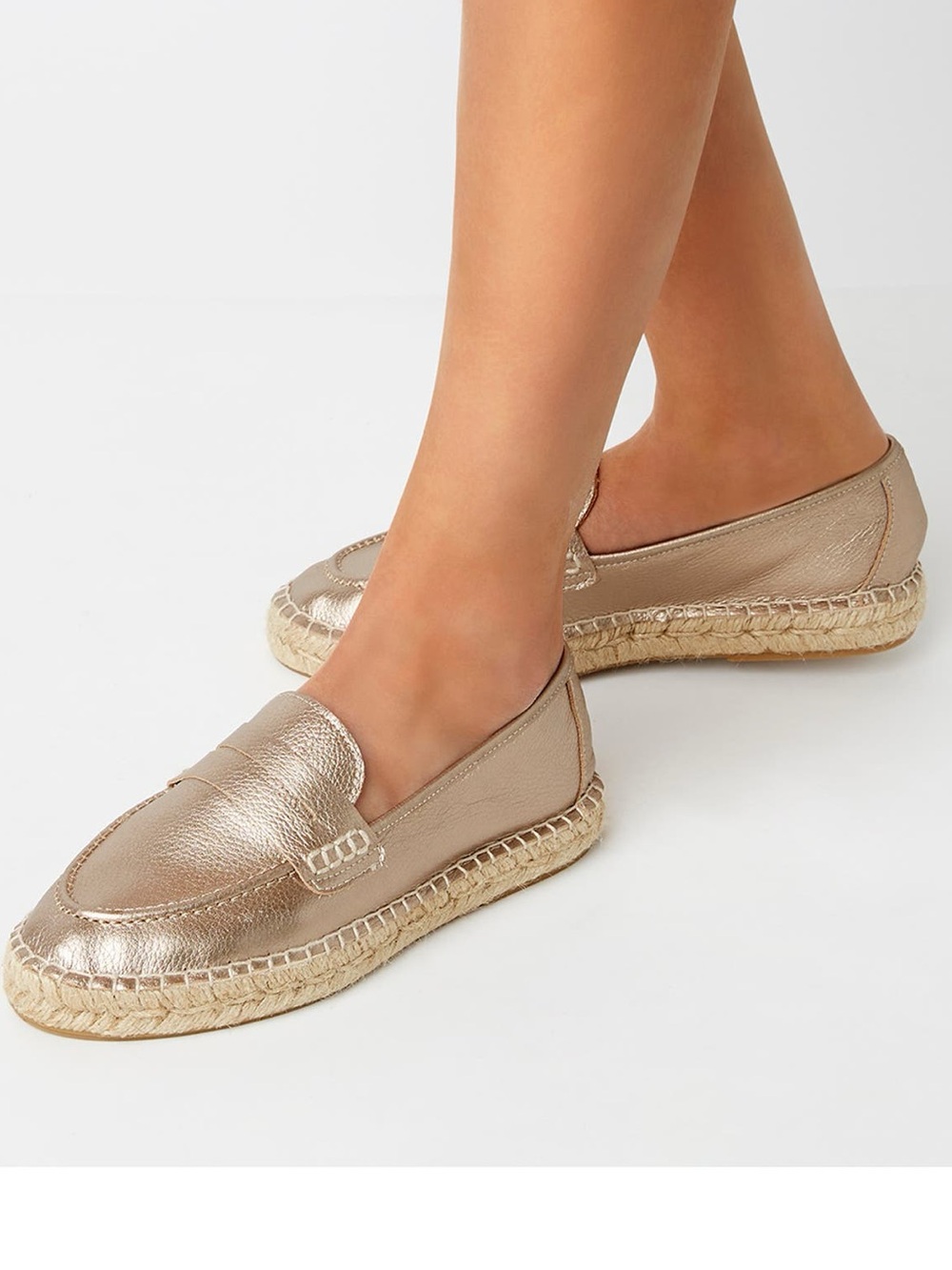 La Canadienne Metallic Bronze Gold Espadrille Loafers - Women Sz: 39 / 8-8.5